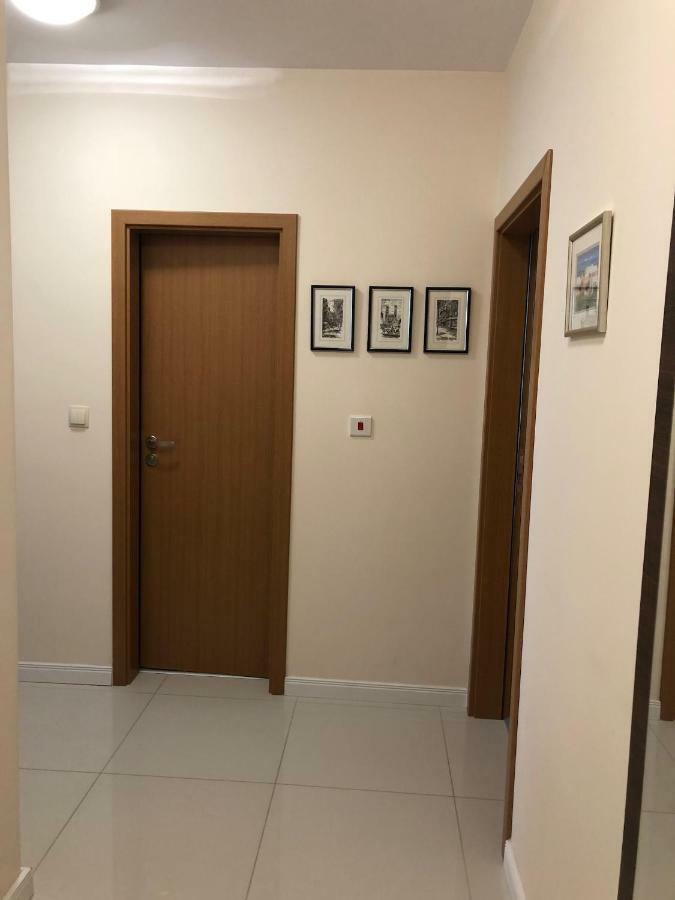 Astoria Apartment Veliko Tarnovo Exterior photo